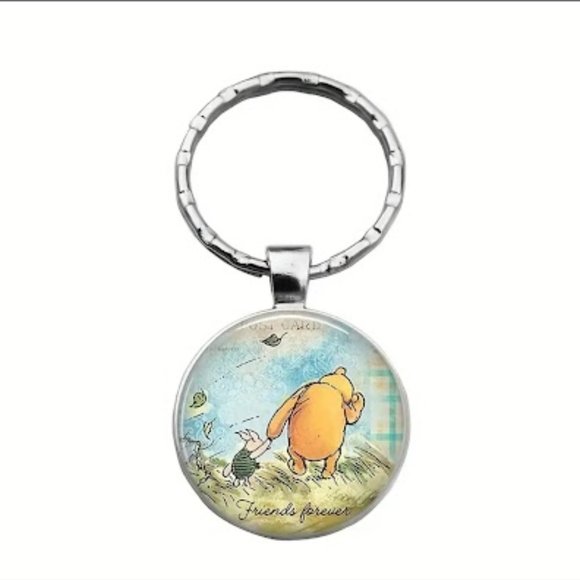 Adorable Winnie the Pooh and Piglet "Friends Forever" Keychain 1.25" long - Picture 1 of 3